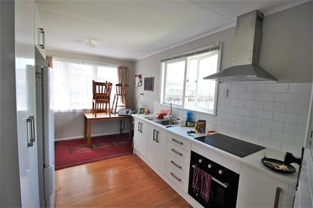 12 Yeats Crescent, 3214, Fairfield - Photo 4