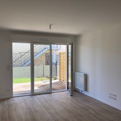 Location Appartement 2 pièces 40m² CORMELLES LE ROYAL 14123 - Photo 1