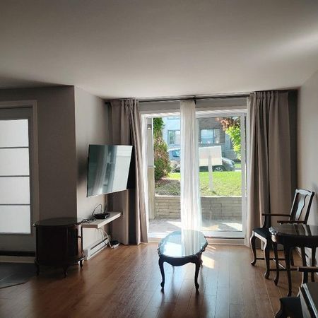 Condo a louer - Photo 3