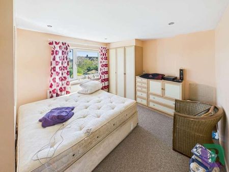 The Mount, Aspley Guise, MK17 - Photo 2