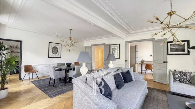Tout savoir sur cet appartement dans le quartier Ternes-Maillot, à Paris 17ème - Photo 1