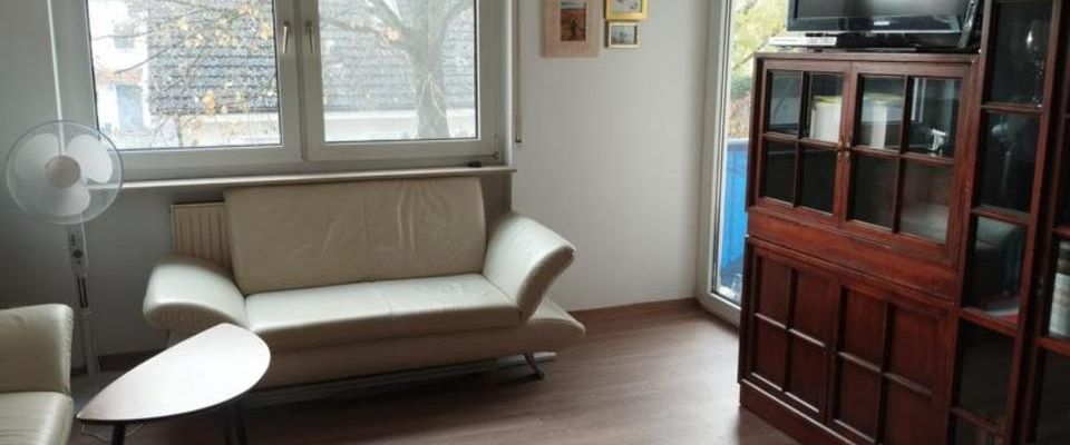 Zwischenmiete: Möblierte 2-Zimmer-Wohnung mit Balkon, Stellplatz - Foto 1