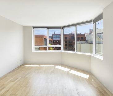 C706 / 2A Elizabeth Bay Road - Photo 2