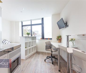 Studio to rent - Photo 2