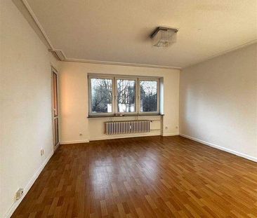 Helle 3-Zimmer-Whg. mit Balkon // Rendsburger Landstraße, Kiel-Hassee - Foto 2