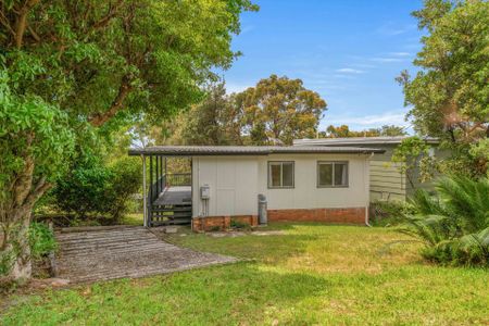 Quintessential beach cottage - Photo 2