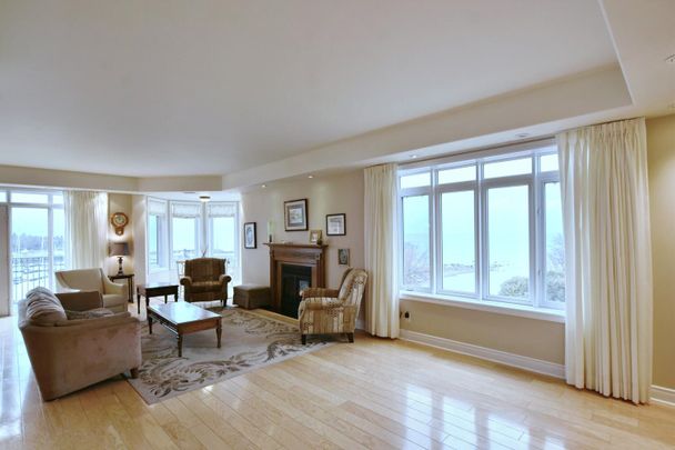 For Lease - 10 Bay Street Unit# PH 3, Blue Mountains, Ontario - Photo 1
