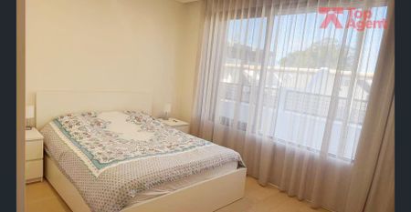 Luxury Master Bedroom for Rent in a Modern Townhouse – All Bills Included – Females Only - Photo 5