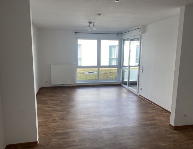 Oberwohnung mit Balkon in zentraler Lage! - Photo 1