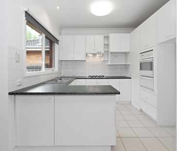 Open & Bright in Ormond - Photo 6
