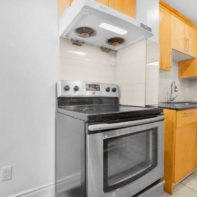 1-Bedroom Apartment in the Heart of Danforth Greenwood - Photo 4