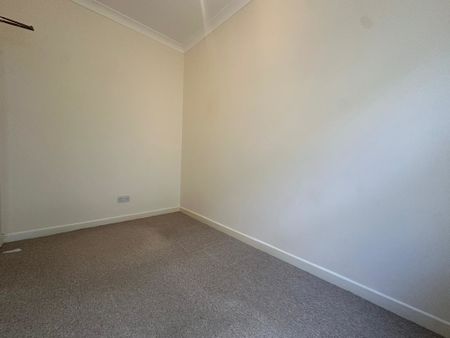 Frances Road, Bournemouth - Photo 5