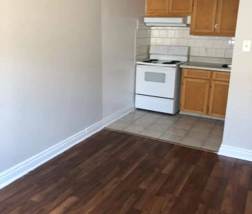 38-40 Lambton Avenue — 2 bedrooms - Photo 3