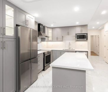 2379 CHARLES CORNWALL AVENUE - Photo 4