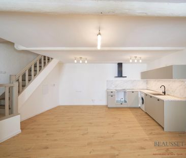 Location Appartement 3 pièces 50m² LE BEAUSSET 83330 - Photo 3