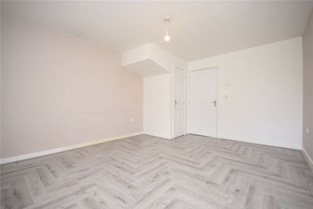 55, Albert Drive, Morley, Leeds, West Yorkshire, LS27 8SE - Photo 2