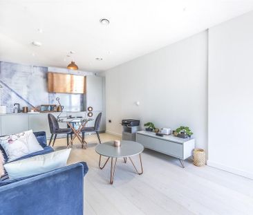 Studio to rent - Photo 5