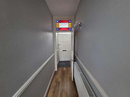 Truro, TR1 - Photo 2