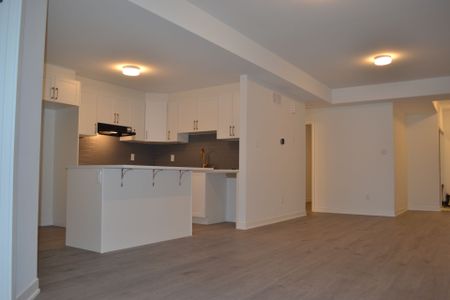 For Lease - 373 Olivenite Private, Barrhaven, Ontario - Photo 3