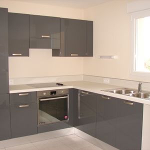 Location Appartement 4 pièces 106m² - Photo 2