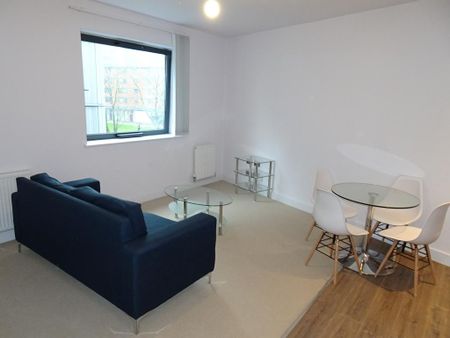 2 bedroom apartment to rent - Photo 5