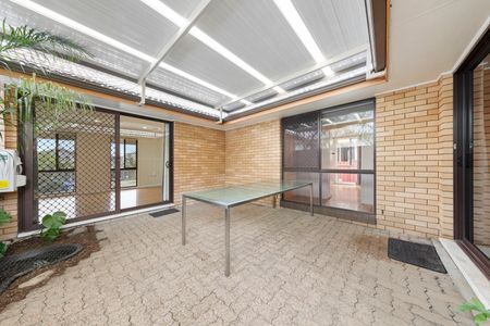 61 Allowah Street, Waratah West NSW 2298 - House For Rent | Domain - Photo 5