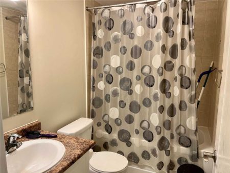 For Lease - 3250 Bentley Drive Unit# 72, Mississauga, Ontario - Photo 3