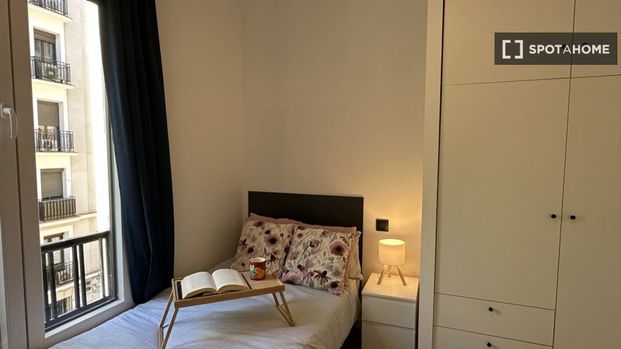 3 room luxury Apartment for rent in Madrid, Autonomous Region of Madrid - Photo 1