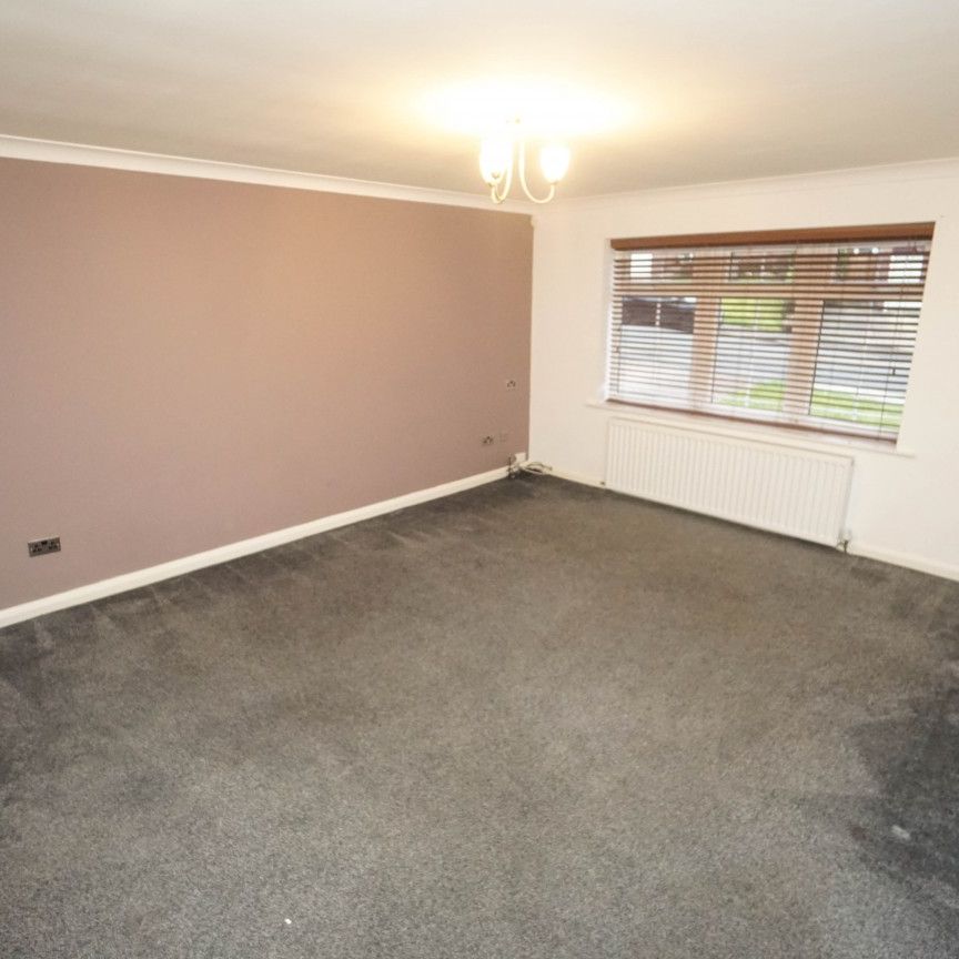 St Leonards Avenue, Lostock, Bolton - Photo 1