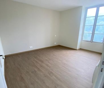 Location Appartement 3 pièces 70m² POITIERS 86000 - Photo 6