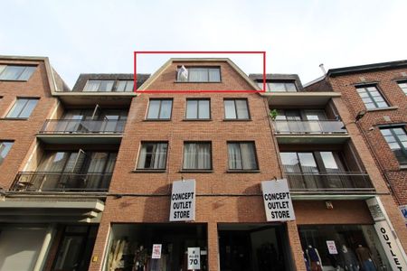 Rustig gelegen appartement vlakbij de Grote Markt met ondergrondse staanplaats - Photo 3