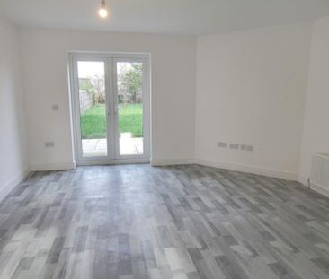 2 bedroom detached house to rent - Photo 1