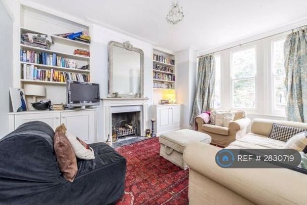 3 bedroom flat to rent - Photo 1