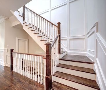 For Lease - 311 Davisville Avenue, Toronto, Ontario - Photo 1