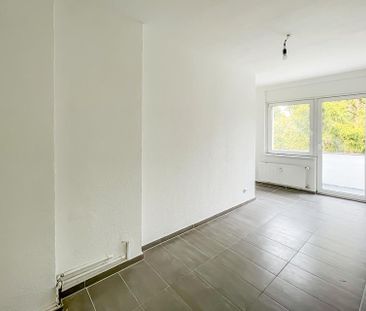 2,5 Zimmer – Balkon – renoviert – zentrale Lage direkt am Rathaus - Photo 6
