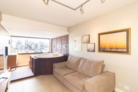 Apartamento com 2 quartos e 86m² para alugar em Petrópolis, Porto Alegre. - Photo 4