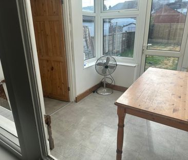 2 Bedroom house for rent on Emerson Road, Coventry, CV2 5HU area. - Photo 5