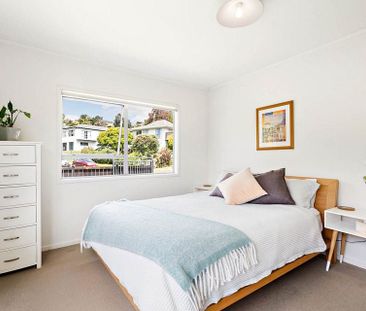 3 bedroom house in Torbay for rent. - Photo 2