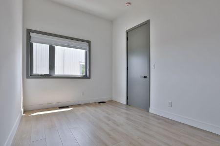 For Lease - 1169 Davenport Road Unit# Unit 4, Toronto, Ontario - Photo 4