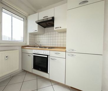 Zentrale, schöne 2,5-Zimmer-Wohnung am Kuhberg in Bahnhofsnähe ! - Foto 4