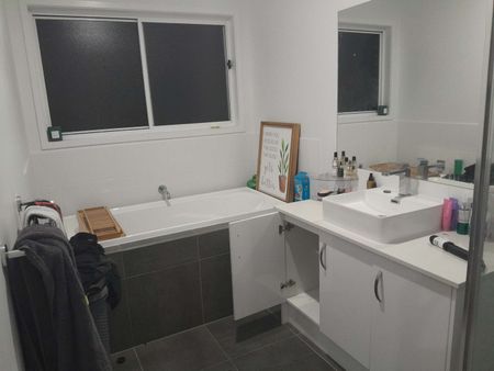 Caboolture South - Photo 4