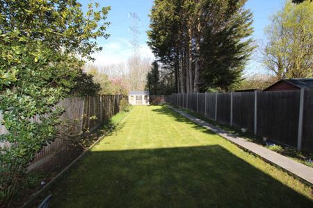 Rooms to Let – Worcester Park (Columbia Avenue, KT4) - Photo 3