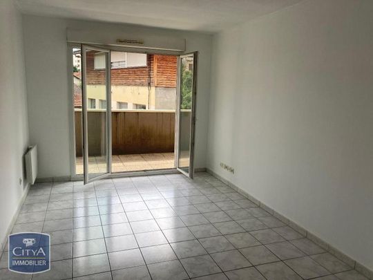 Location Appartement 2 pièces 38m² ST MARTIN D HERES 38400 - Photo 1