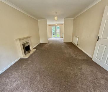 6 bedroom detached house to rent - Photo 4