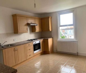 Canterbury Street, Gillingham, ME7 - Photo 3