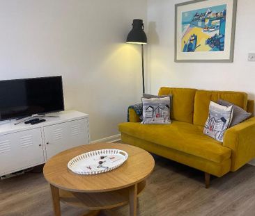 2 bedroom house to rent - Photo 1