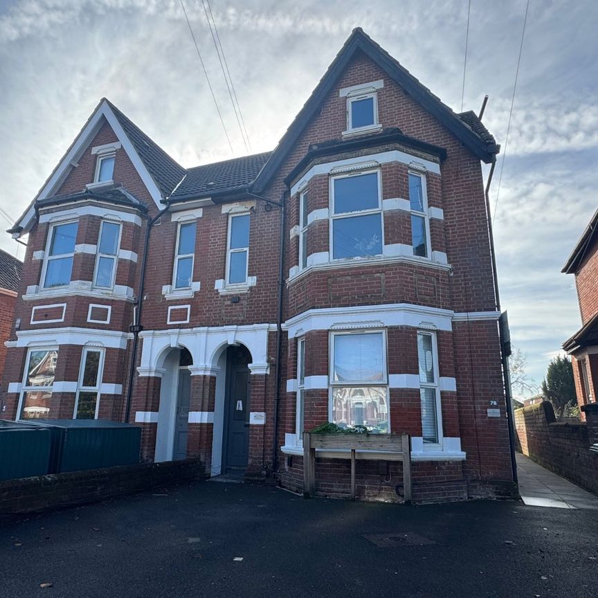 5 bedroom apartment to rent - Photo 1