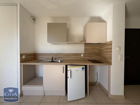 Location Appartement 1 pièce 23m² BOUJAN SUR LIBRON 34760 - Photo 2