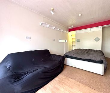1 bedroom studio to rent - Photo 6