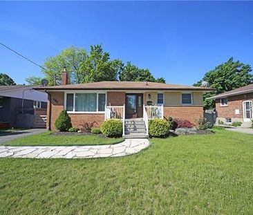 For Lease - 580 Taplow Crescent, Oakville, Ontario - Photo 2